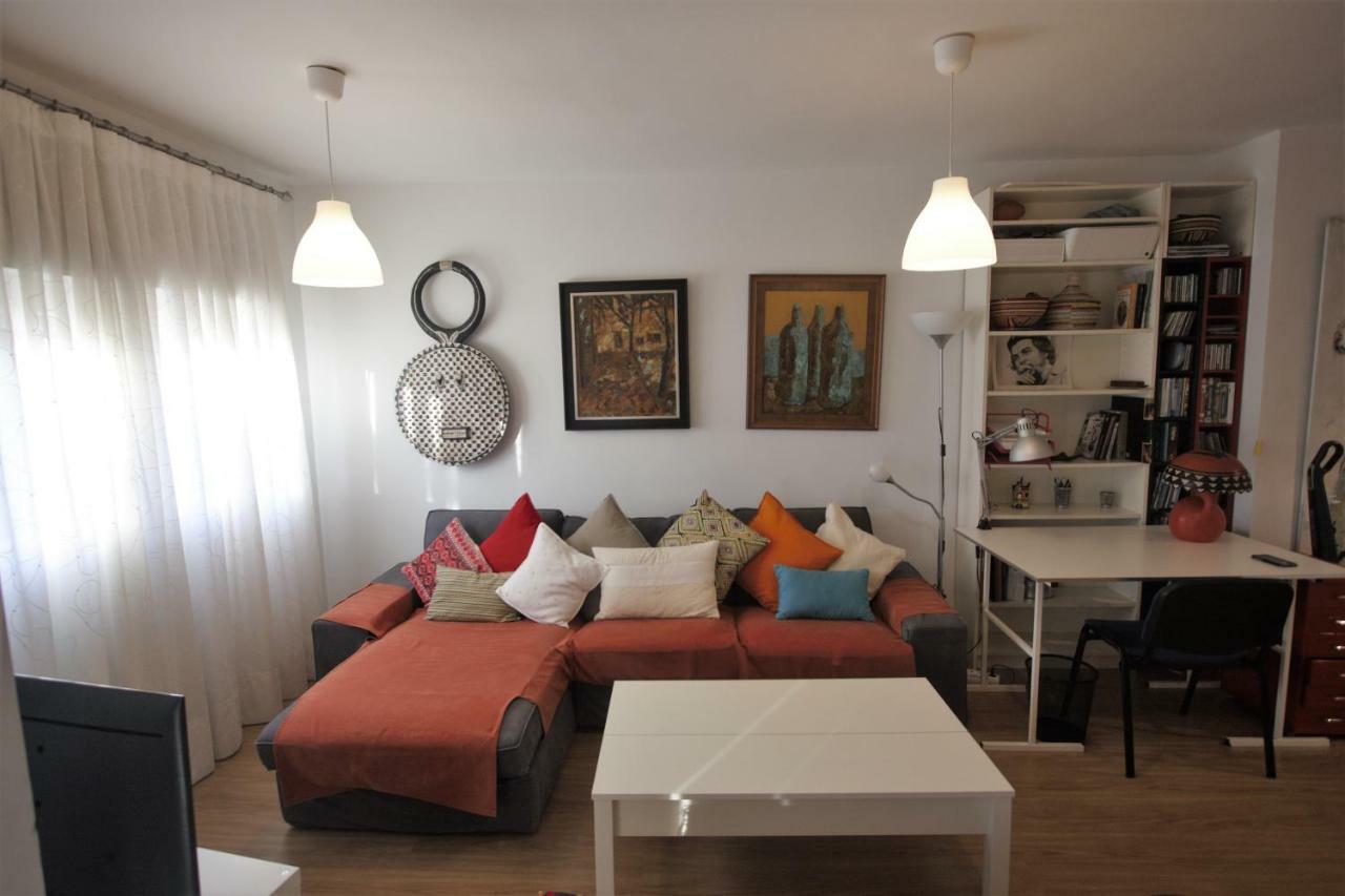 Bonito Apart. Con Parking Y Piscina Mairena del Aljarafe Exterior foto